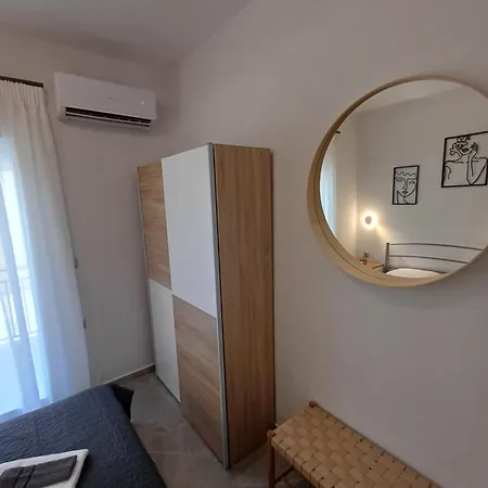 Centre Near Metro Station 塞萨洛尼基